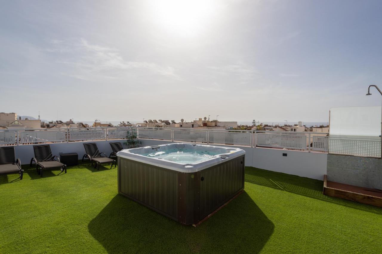 Terraza Mar Y Montana Apartment เนร์คา ภายนอก รูปภาพ